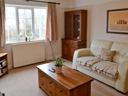 A seating area at Castle View 