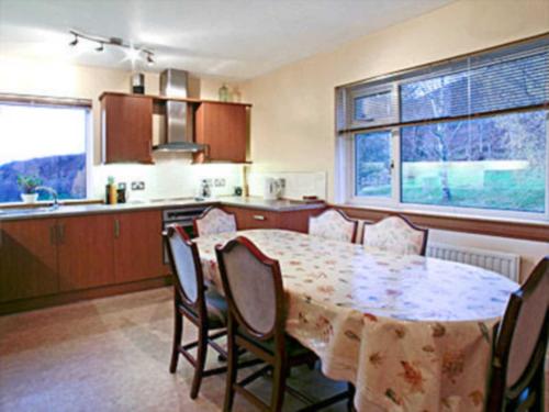 A kitchen or kitchenette at Mountain View 