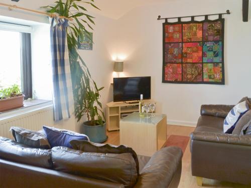 A seating area at Polrose 