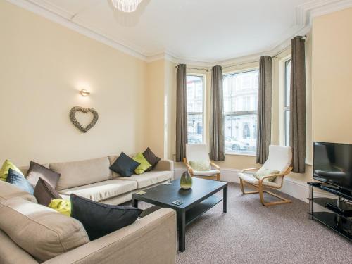 A seating area at Clover Court 