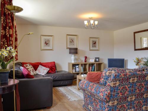 A seating area at Elgin 