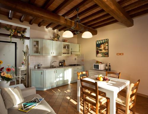 Laghi Della Tranquillita' tesisinde mutfak veya mini mutfak