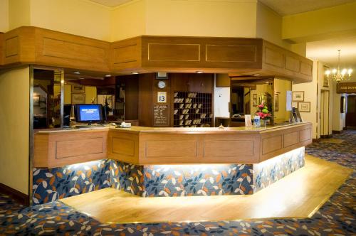 The lobby or reception area at Best Western Royal Beach Hotel 