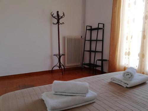 En eller flere senger på et rom på Sfiggos 54 Guest House