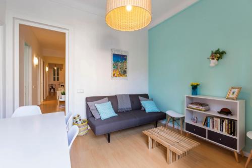 Cozy Flat With Unbeatable Views to Sagrada Familia