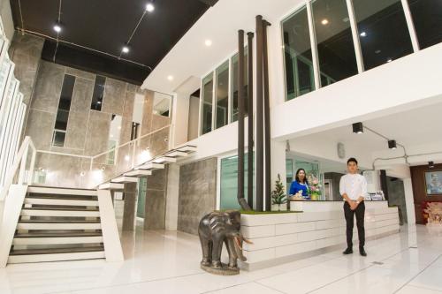 Gallery image of Vatchara Northgate Hotel in Nakhon Sawan