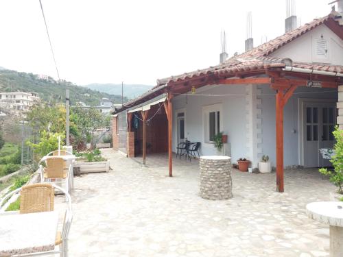 Gallery image of Sunset Guest house in Himare
