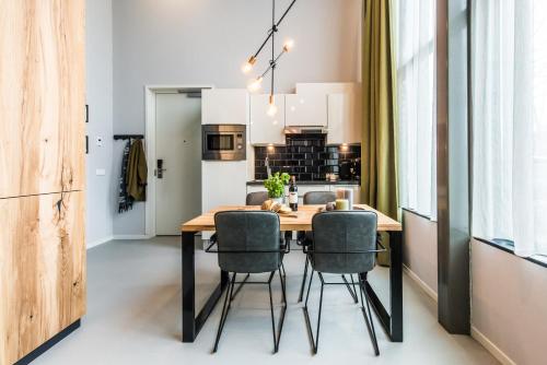 Dapur atau dapur kecil di YAYS Amsterdam East by Numa