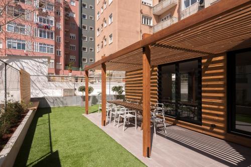 Lisbon Domus 74 by amcf