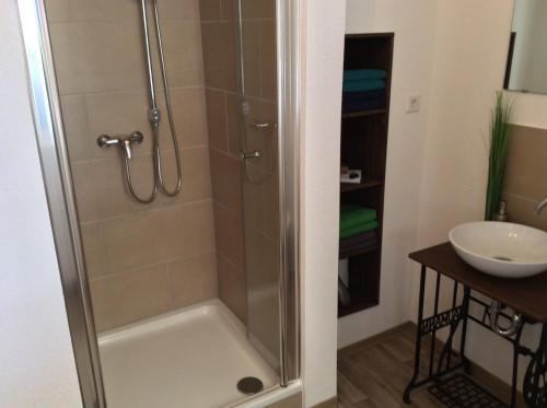 Koupelna v ubytování Ferienwohnung am Reinhardswald -Buchenzweig-