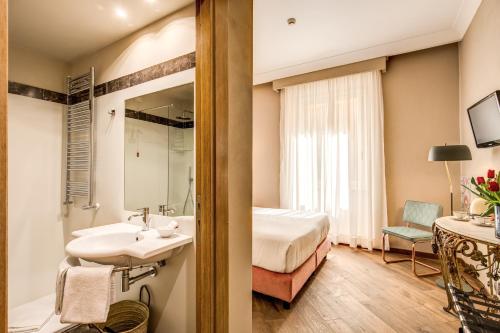 A bathroom at Boutique Hotel Galatea
