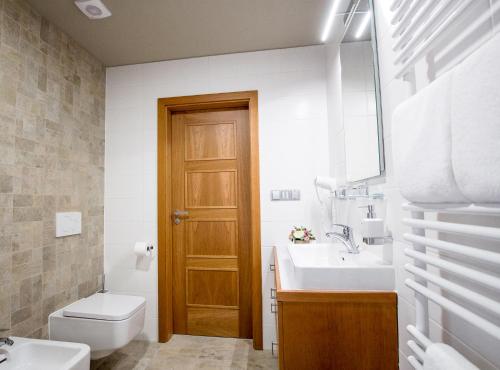 Ванная комната в Hotel Pod Věží