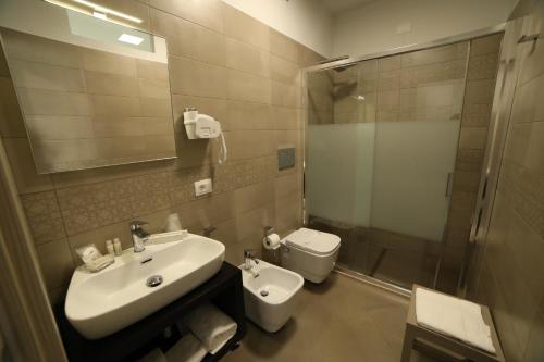 Bagno di 8room Hotel
