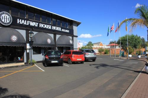 Gallery image of Halfway House Hotel in Kimberley