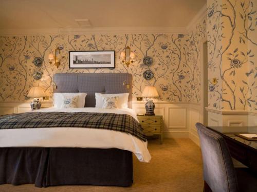 The Stafford London Image