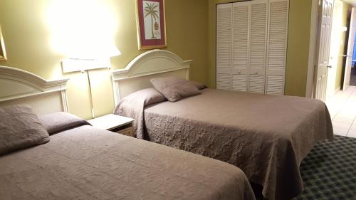 Gallery image of JeffsCondos - 1 Bedroom - Camelot Resort in Myrtle Beach
