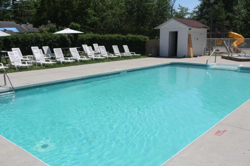 Piscina a Saga Resort o a prop