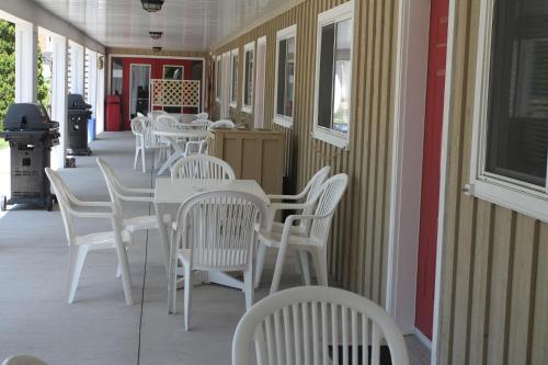 En restaurant eller et spisested på Saga Resort