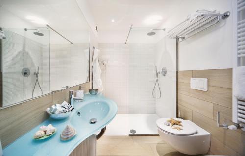 Ένα μπάνιο στο Bellariva Feeling Hotel