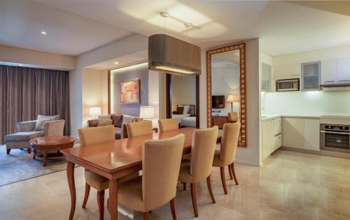 Gallery image of Joy Nostalg Hotel and Suites Manila Managed by The Ascott Limited in Manila