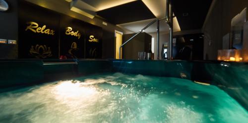 Wellness Villa Istriana 내부 또는 인근 수영장