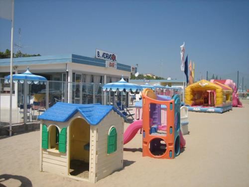 Ο χώρος παιχνιδιού για παιδιά στο Hotel Buratti