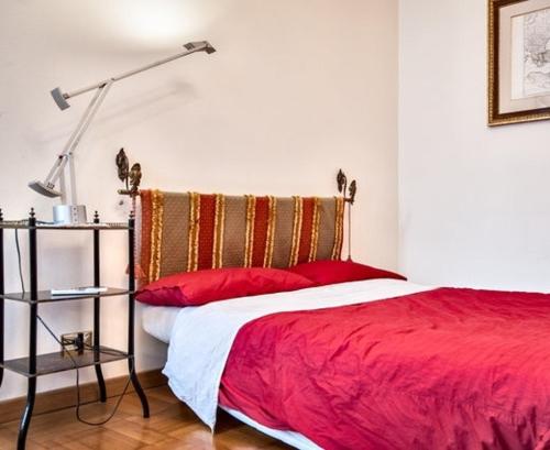 Ліжко або ліжка в номері Piazza Duomo Apartment