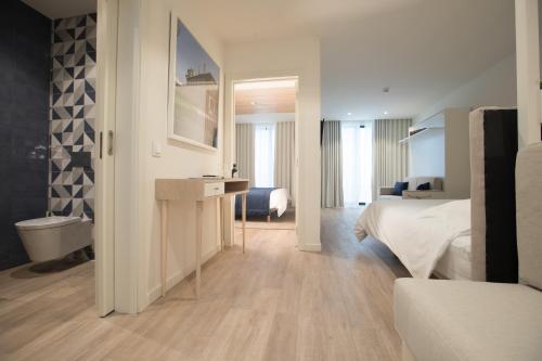 Almada Wine House - Tourism Apartments