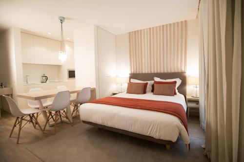 Almada Wine House - Tourism Apartments