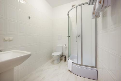 Ванная комната в Geneva Resort Hotel 