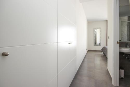 A bathroom at La Reserva Puerto Banus
