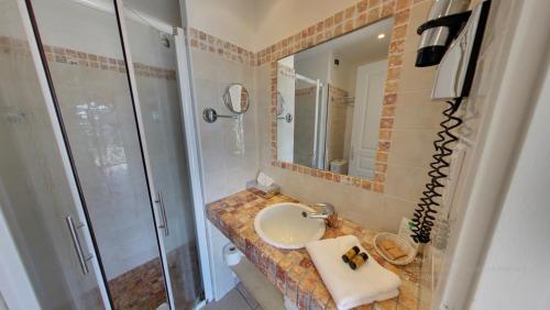 Koupelna v ubytování Hôtel Lilium Maris