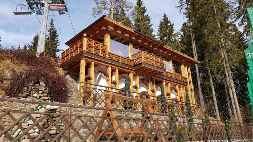 アパートホテルが所在する建物