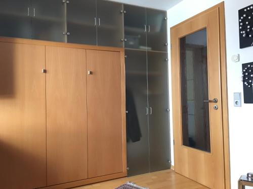 Gambar di galeri bagi Sonnenappartment in Homburger Solarhaus di Homburg