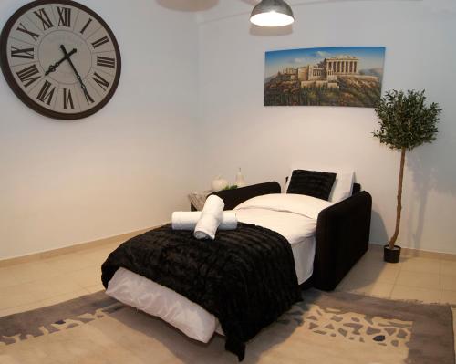 Signature Athens Residence, 130 sqm, Near Metro