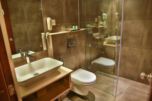 Bagno di Casa Montana Munnar