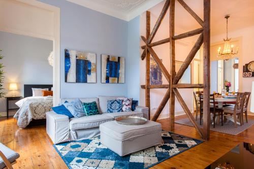 Bairro Alto 3 Bedroom Patio Flat!
