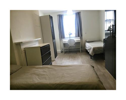 Gallery image of Leinster House (Bayswater) in London