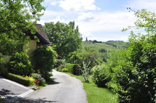Ferienwohnungen Weingut Familie Danko
