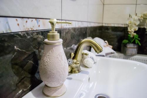 Un baño de Beauty Complex