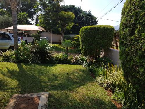 Κήπος έξω από το Ezulwini Guest House
