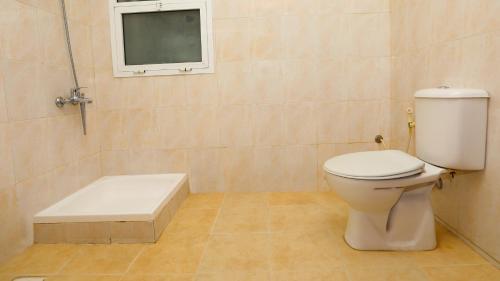 Ένα μπάνιο στο ltlalat Al Shorouq Hotel
