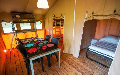 Naktsmītnes Safari tent at Camping de Gronselenput pilsētā Wijlre fotogalerijas attēls