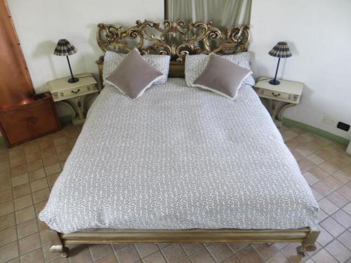 Una cama o camas en una habitación de I Silos Guest house