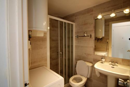 A bathroom at Global Immo 2166 ROCMAR