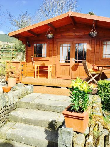Taman di luar Chalet Superking bed Free Sauna jacuzzi