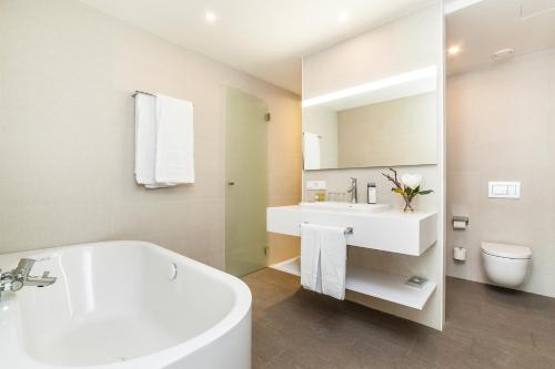 Eurostars Marivent tesisinde bir banyo