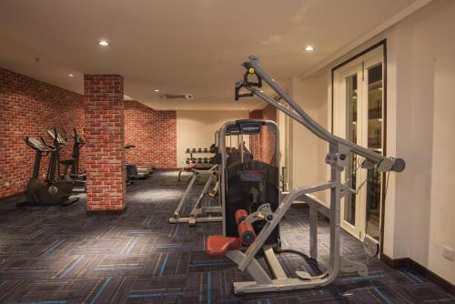 Фитнес-центр и/или тренажеры в Riviera Suites Melaka