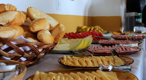 Comida no hostel ou em algum lugar perto