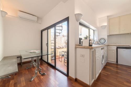 CS Campo de'Fiori - Navona Amazing Terrace Apartment